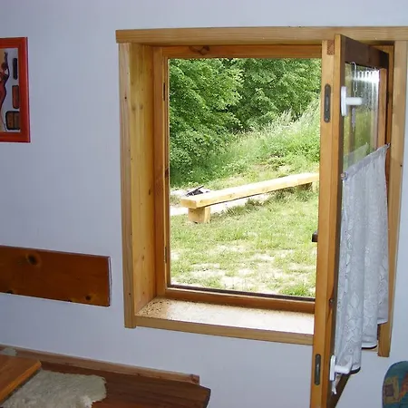 Orman Evi Roubenka Na Palenem